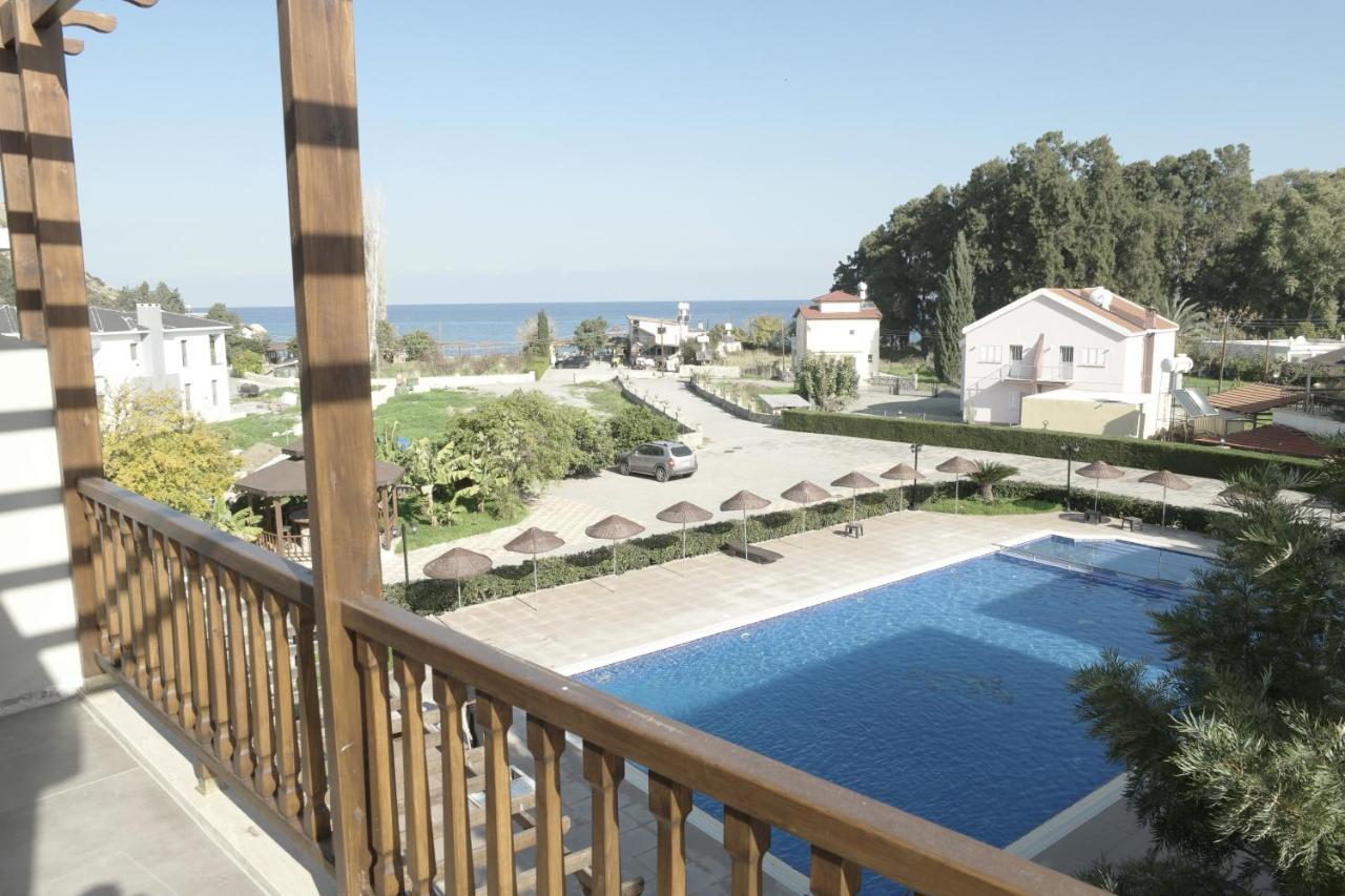 Vouni King Hotel Limnitis ภายนอก รูปภาพ